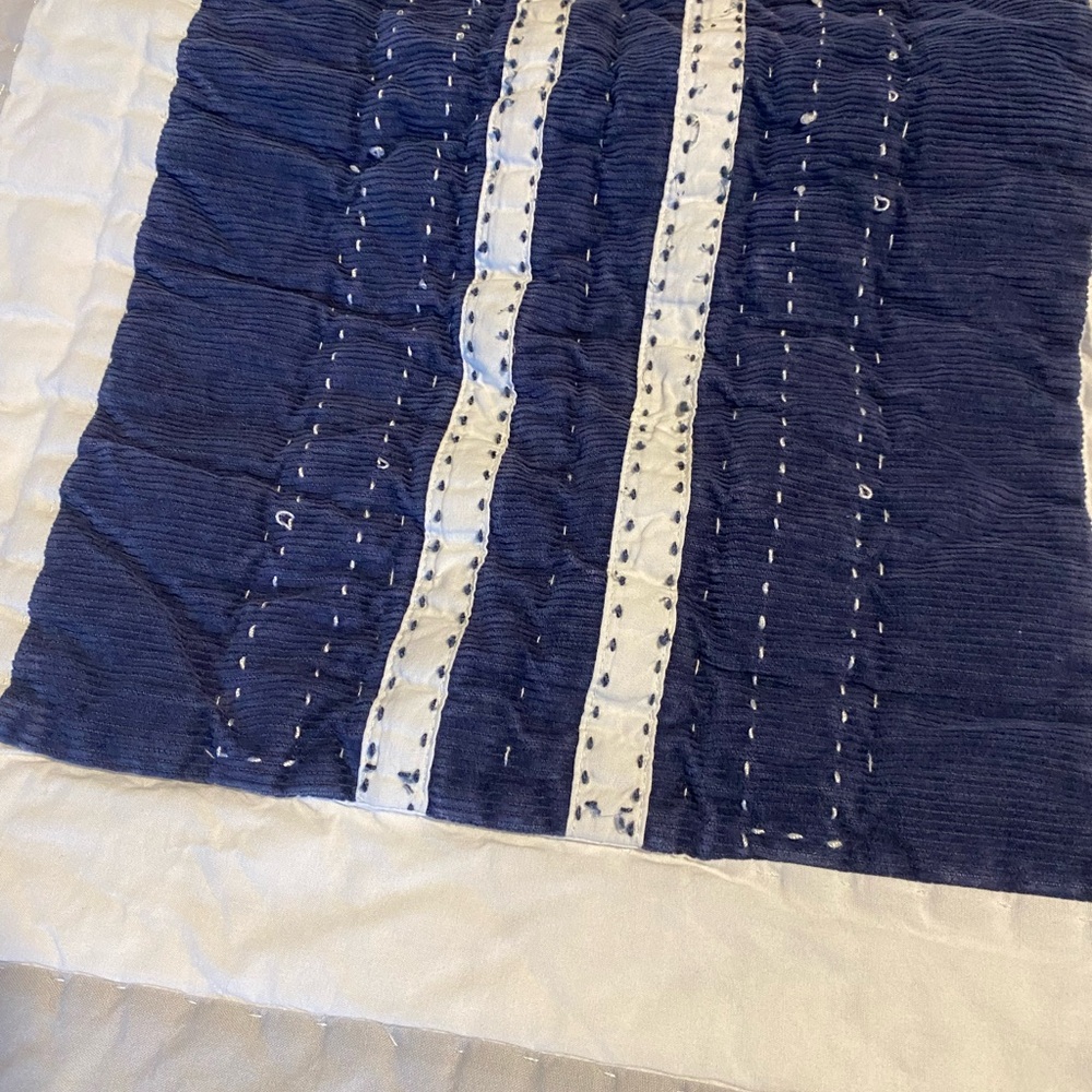 Pottery Barn Full Sports-Themed Patchwork Quilt - Picture 11 of 16